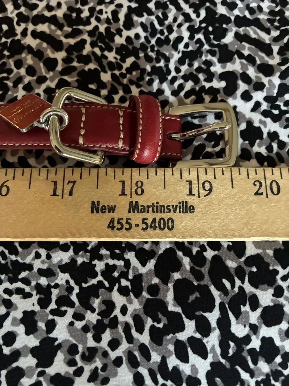 Coach Rare Vintage Sz. MED, Red Leather Grommet Dog Collar, Square Charm w Box